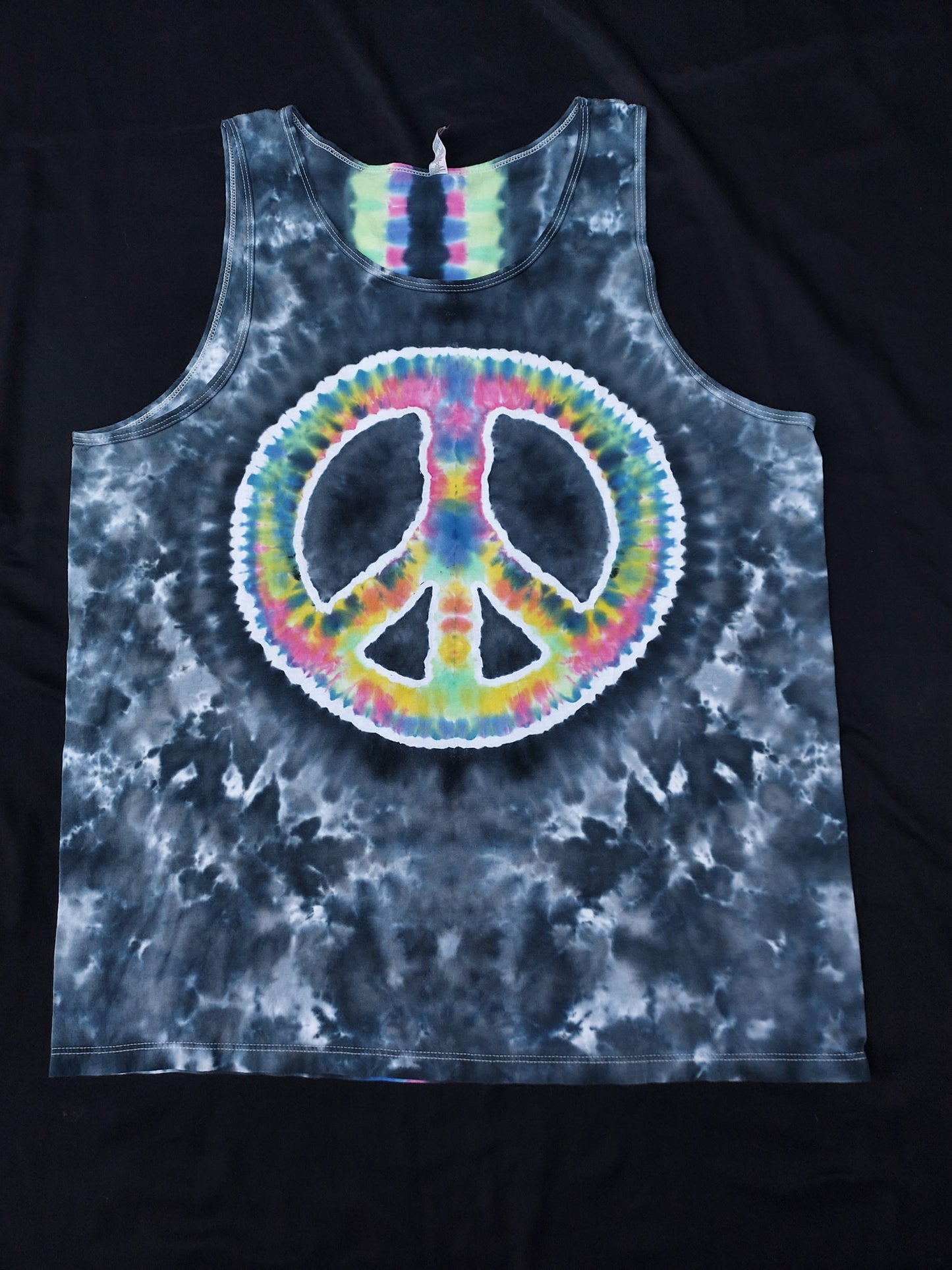 Peace sign tiedye tank - XL