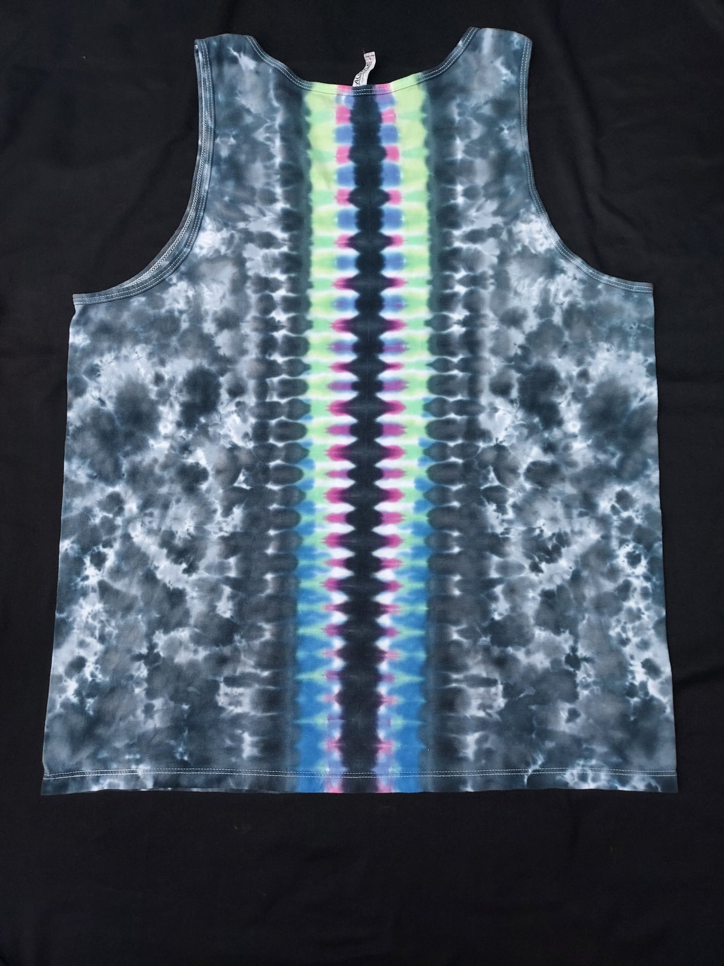 Peace sign tiedye tank - XL