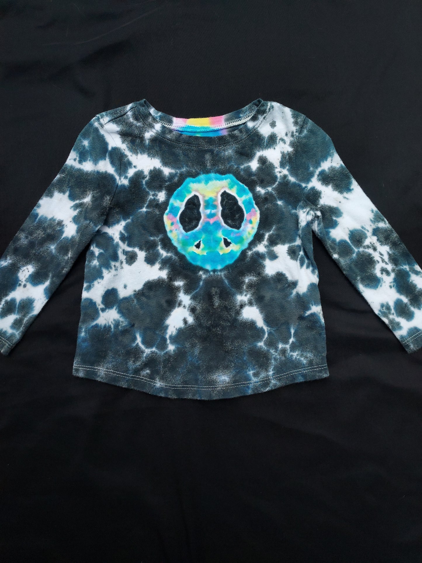 Peace sign kids shirt 24 mo.