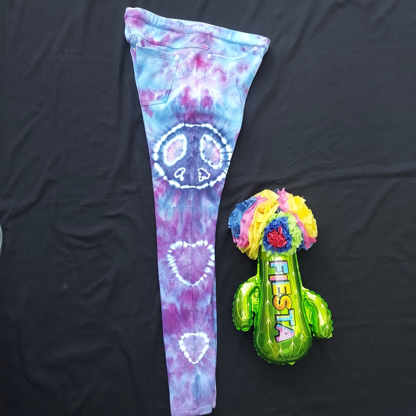 Peace & Love Tiedye leggings - Med