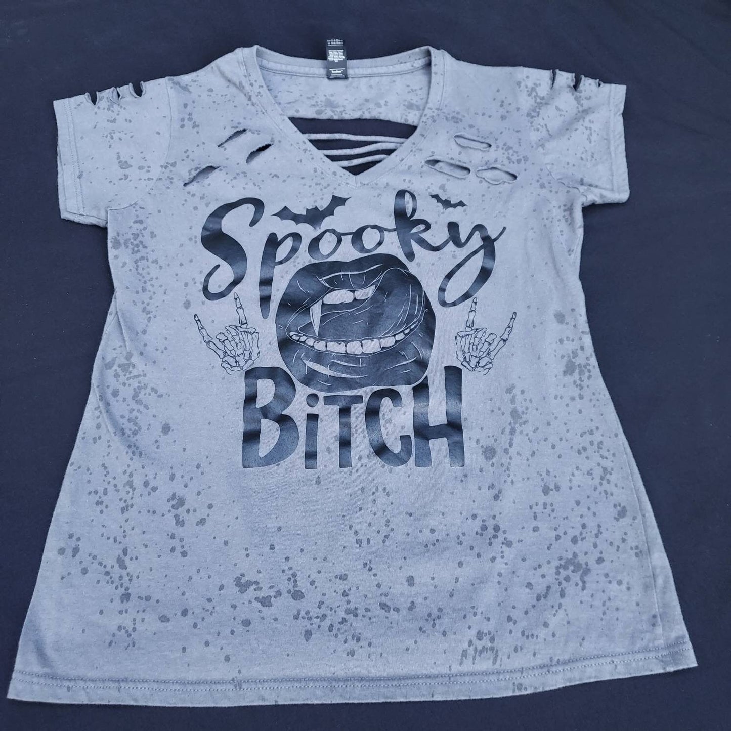 Women's distressed tee Size: Large