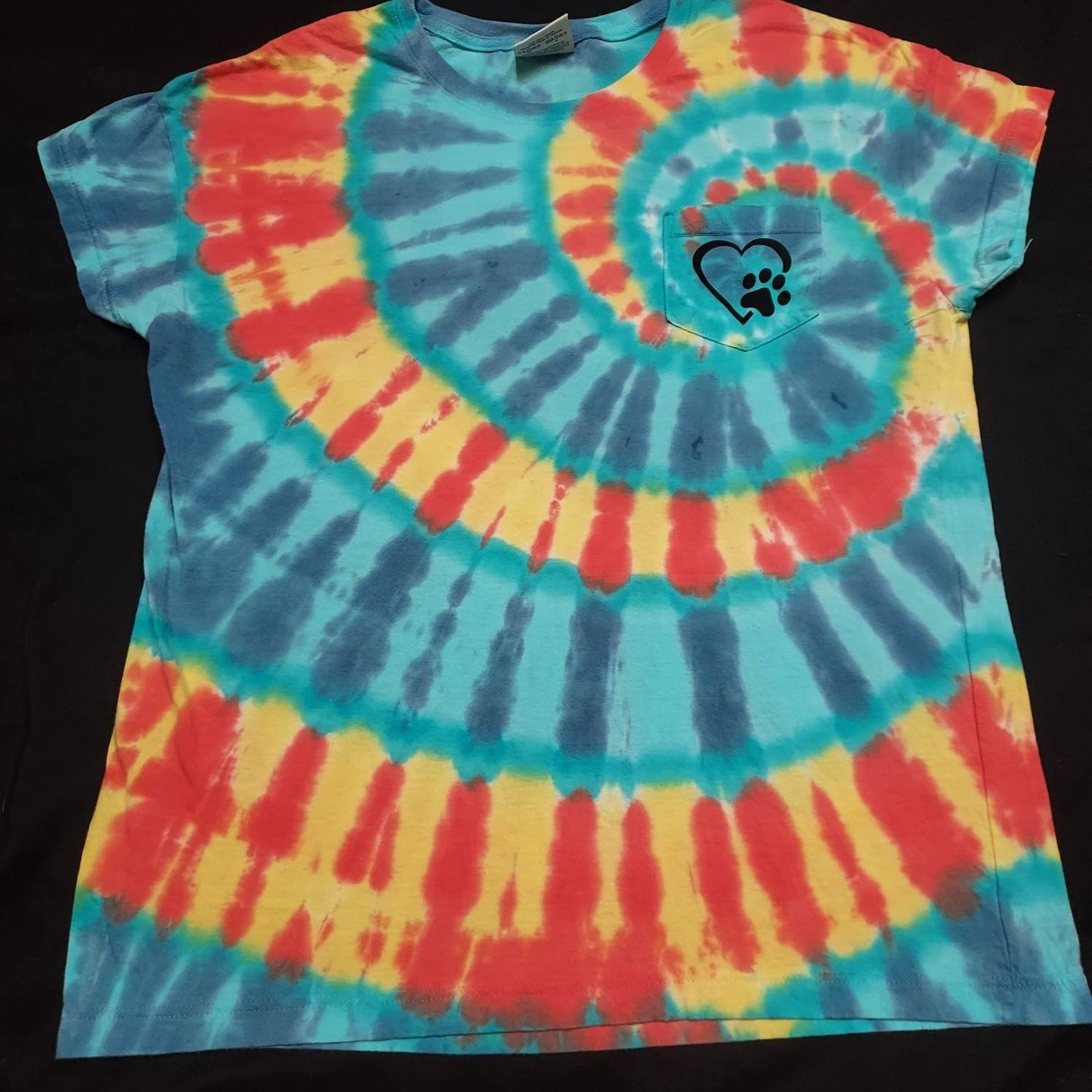 Paws2Love - Tiedye T-shirt Size L